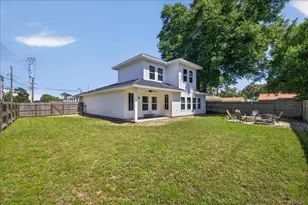 100 SE Carson Dr, Fort Walton Beach, FL 32548 - Photo 36