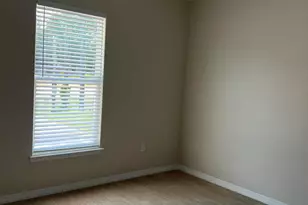 717 N Park Blvd, Fort Walton Beach, FL 32547 - Photo 6