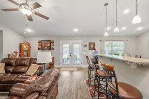 6313 Antigone Cir, Crestview, FL 32536 - Photo 14