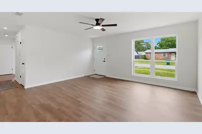 1108 Green Tree Court, Fort Walton Beach, FL 32547 - Photo 4