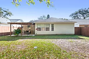 134 Wright Cir, Niceville, FL 32578 - Photo 18