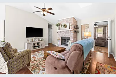 134 Wright Circle, Niceville, FL 32578 - Photo 8