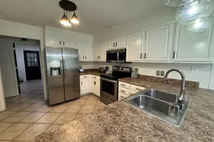 220 Wynnehaven Beach Rd, Mary Esther, FL 32569 - Photo 12