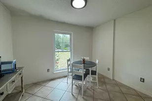 220 Wynnehaven Beach Rd, Mary Esther, FL 32569 - Photo 14