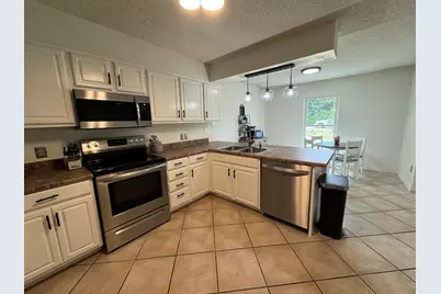 220 Wynnehaven Beach Road, Mary Esther, FL 32569 - Photo 10