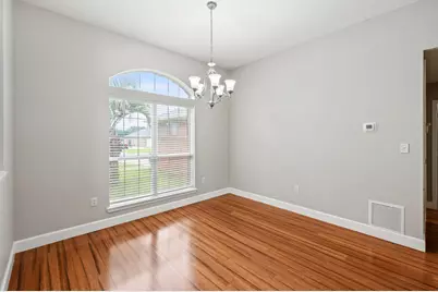 5621 N Brook Drive, Crestview, FL 32539 - Photo 16