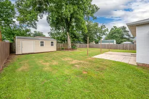 5621 N Brook Dr, Crestview, FL 32539 - Photo 40