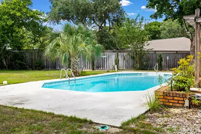 163 Edge Avenue, Valparaiso, FL 32580 - Photo 6