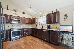 2554 Erwin Fleet Rd, Shalimar, FL 32579 - Photo 10