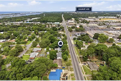 514 E Hollywood Boulevard, Mary Esther, FL 32569 - Photo 58