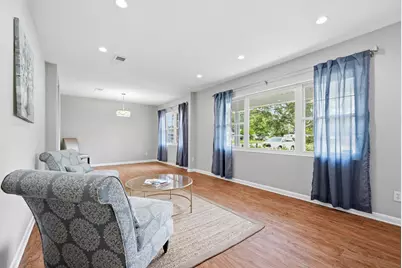514 E Hollywood Boulevard, Mary Esther, FL 32569 - Photo 6