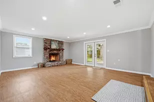 514 E Hollywood Blvd, Mary Esther, FL 32569 - Photo 30