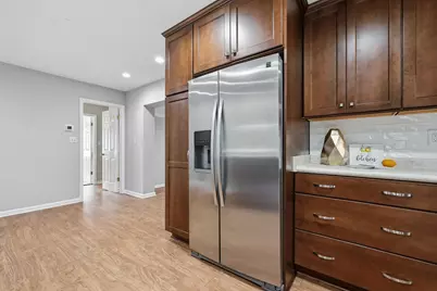 514 E Hollywood Boulevard, Mary Esther, FL 32569 - Photo 16