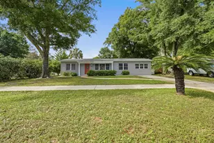514 E Hollywood Blvd, Mary Esther, FL 32569 - Photo 1