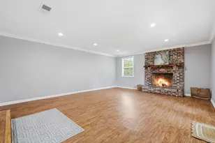514 E Hollywood Blvd, Mary Esther, FL 32569 - Photo 34