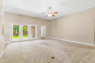 2256 Reed Ridge Ct, Navarre, FL 32566 - Photo 8