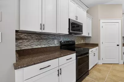 4196 Mossy Cove Court, Niceville, FL 32578 - Photo 8