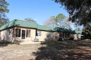 1011 Hondo Ave, Fort Walton Beach, FL 32547 - Photo 2