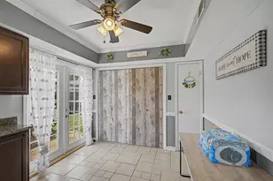 410 Woodland Park Cir, Mary Esther, FL 32569 - Photo 12