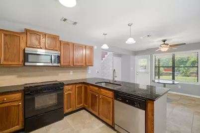 1841 E Smugglers Cove Drive, Gulf Breeze, FL 32563 - Photo 28