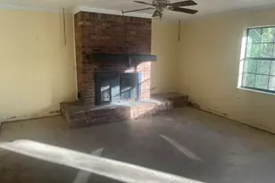 6047 Eden Square, Crestview, FL 32539 - Photo 8