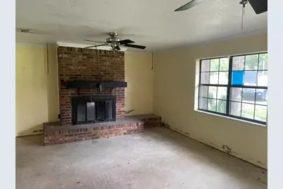 6047 Eden Square, Crestview, FL 32539 - Photo 4