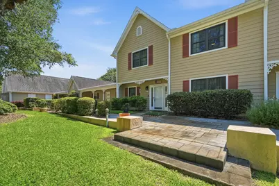 277 Shalimar Drive, Shalimar, FL 32579 - Photo 2