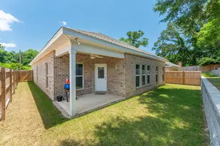 807 A S Cedar Ave, Niceville, FL 32578 - Photo 28