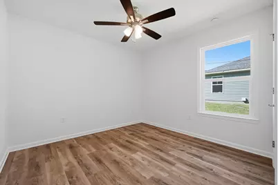 135 Loftin Street, Defuniak Springs, FL 32435 - Photo 22