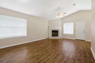6182 Bandol Ct, Milton, FL 32570 - Photo 4