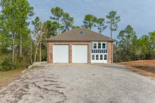 9648 Bone Bluff Dr, Navarre, FL 32566 - Photo 2