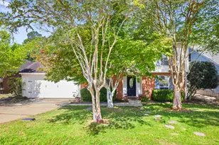 820 Sparkleberry Cove, Niceville, FL 32578 - Photo 4