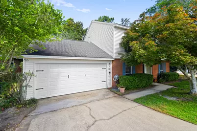 820 Sparkleberry Cove, Niceville, FL 32578 - Photo 2