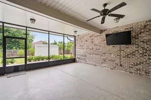 208 Meadow Lake Dr, Freeport, FL 32439 - Photo 8