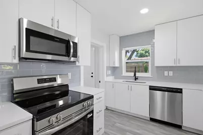 271 Gregory Drive, Mary Esther, FL 32569 - Photo 8