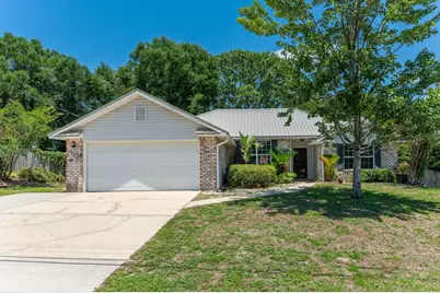 204 Villacrest Drive, Crestview, FL 32536 - Photo 1