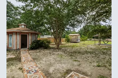1918 Vizcaya Drive, Navarre, FL 32566 - Photo 28