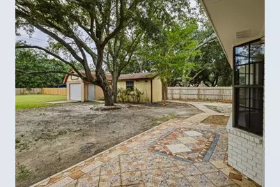 1918 Vizcaya Drive, Navarre, FL 32566 - Photo 32