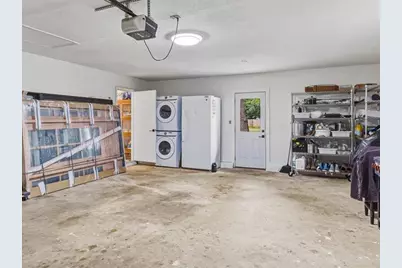 1918 Vizcaya Drive, Navarre, FL 32566 - Photo 26