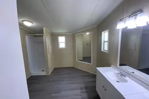 2221 Nina St, Navarre, FL 32566 - Photo 16