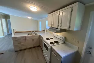 2221 Nina St, Navarre, FL 32566 - Photo 6