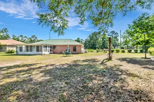 1232 Mapoles St, Crestview, FL 32536 - Photo 10