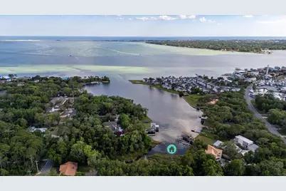 2 Petit Court, Shalimar, FL 32579 - Photo 10