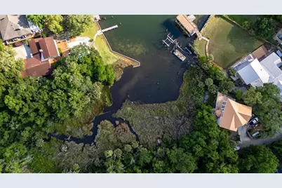 2 Petit Court, Shalimar, FL 32579 - Photo 4