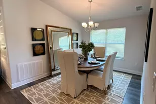102 Ridgeway Cir, Crestview, FL 32536 - Photo 6