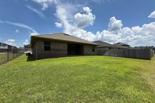 102 Ridgeway Cir, Crestview, FL 32536 - Photo 20