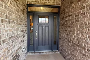 102 Ridgeway Cir, Crestview, FL 32536 - Photo 2