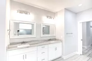 7703 Freesia Cir, Navarre, FL 32566 - Photo 18