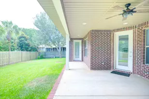 7703 Freesia Cir, Navarre, FL 32566 - Photo 46