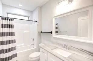 7703 Freesia Cir, Navarre, FL 32566 - Photo 28